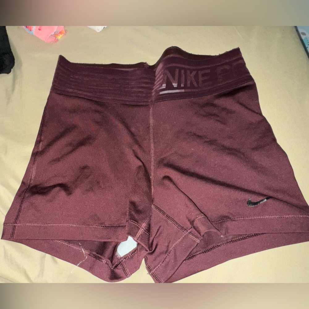 Nike pro mesh waistband